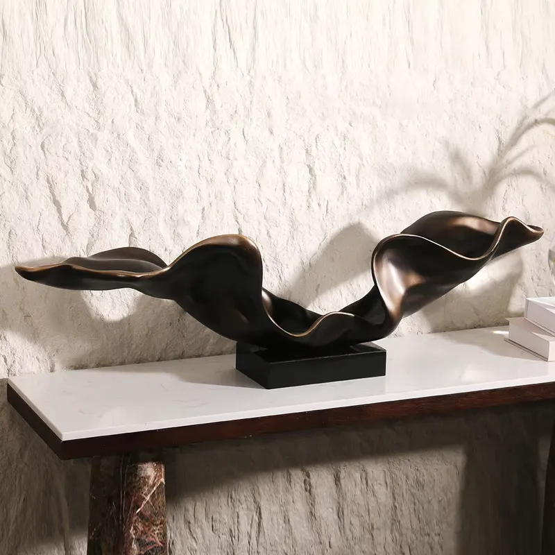 Interior Design Organic Modern - Escultura Decorativa Nórdica de Resina Bronce
