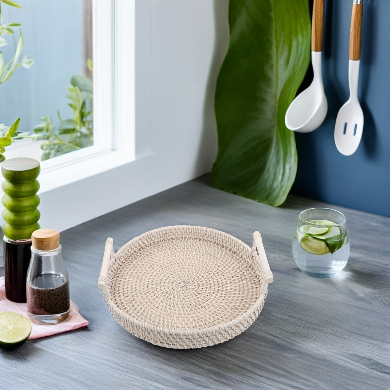 Rattan Tray Handle - Bandeja Redonda de Ratán Tejida a