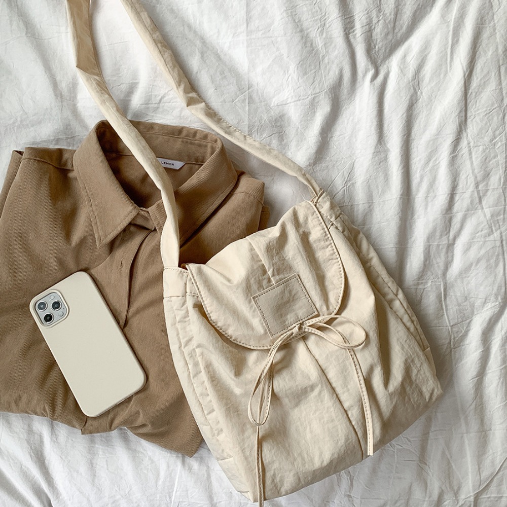 Interior Design Korean Style - Bolso bandolera de nailon con solapa