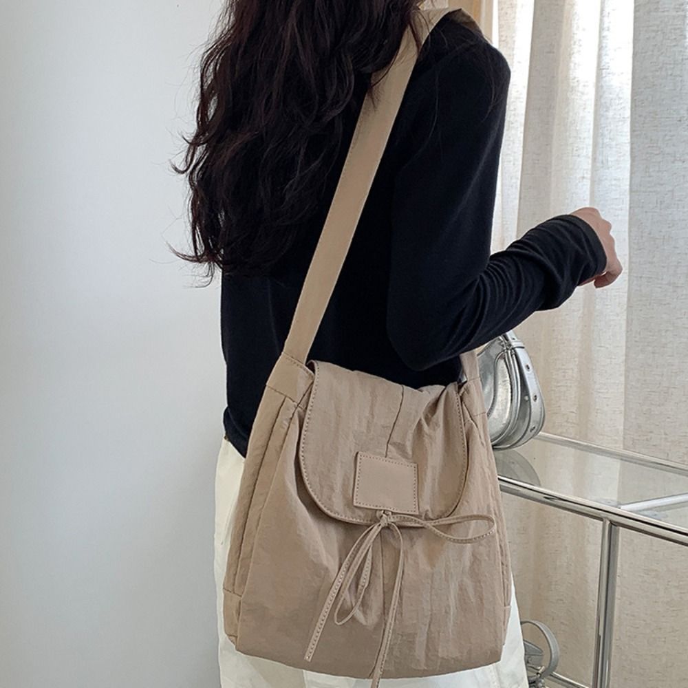Bolso bandolera de nailon con  - Interior Design Korean Style reseña y precio