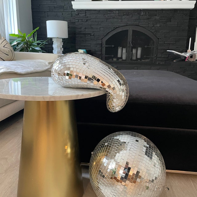 Bola de discoteca derretida, d - Interior Design Apartment reseña y precio